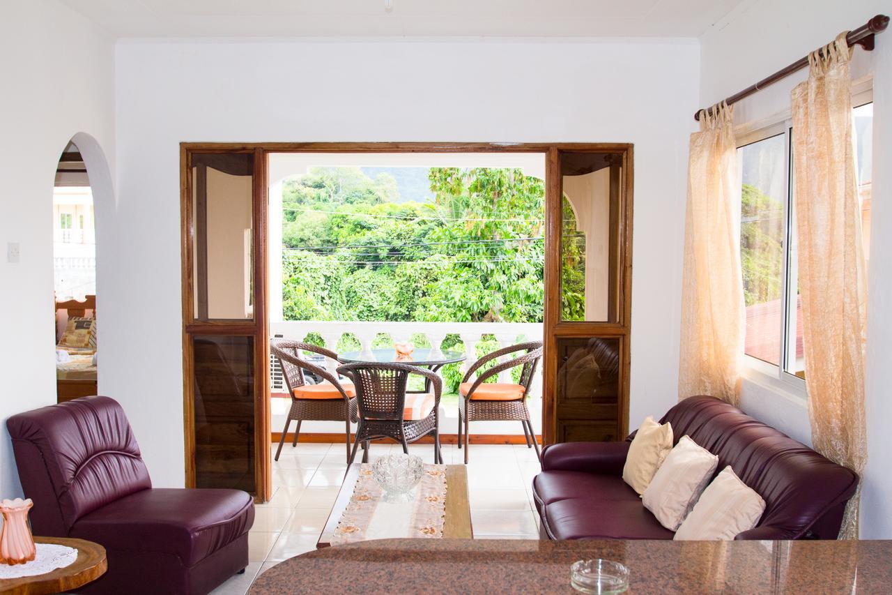 Josies Cottage Beau Vallon  Extérieur photo